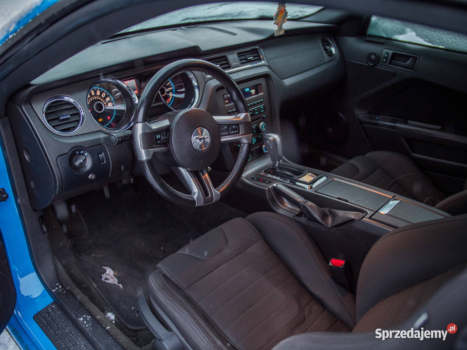 Sprzedam Ford Mustang 37 V6 Automat 2013 zadbany Nakło Śląskie