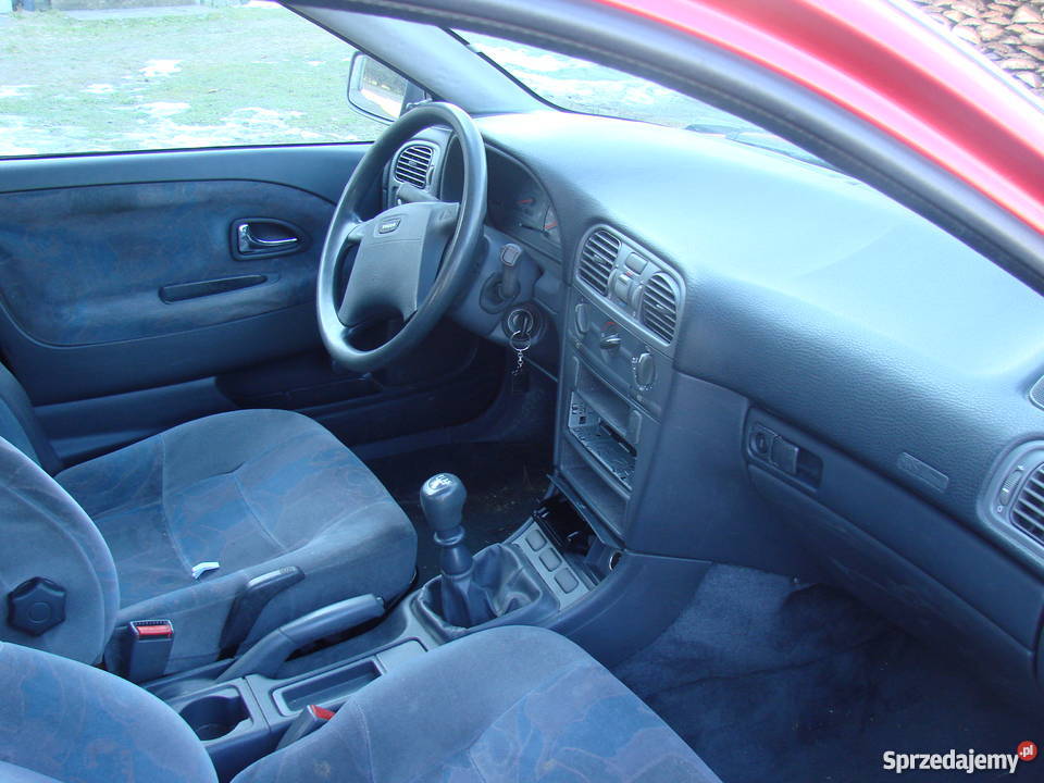 volvo v40 uszkodzone śląskie Lipie