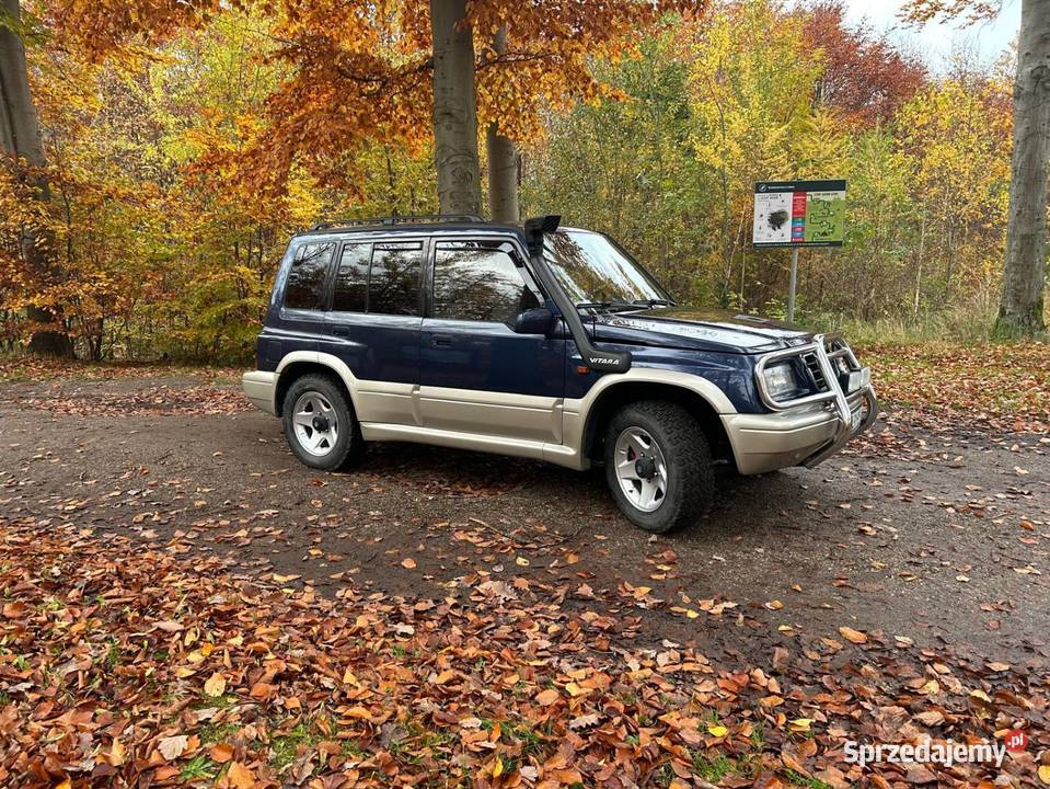 Suzuki Vitara V6 20 24V 1997 r 4D benzyna 4x4 Węgorzyno