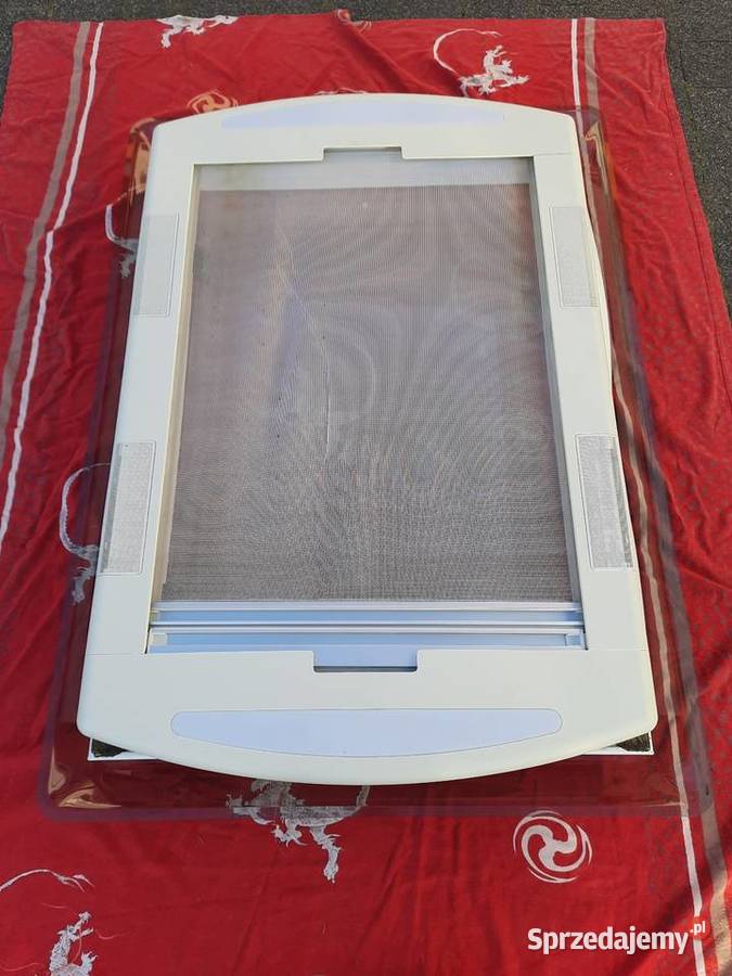 Okno dachowe szyberdach do przyczepy kempingowej