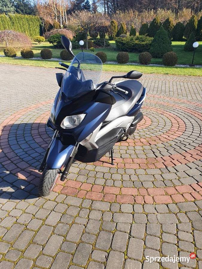 Skuter Yamaha XMAX czterosuwowy Kozubszczyzna