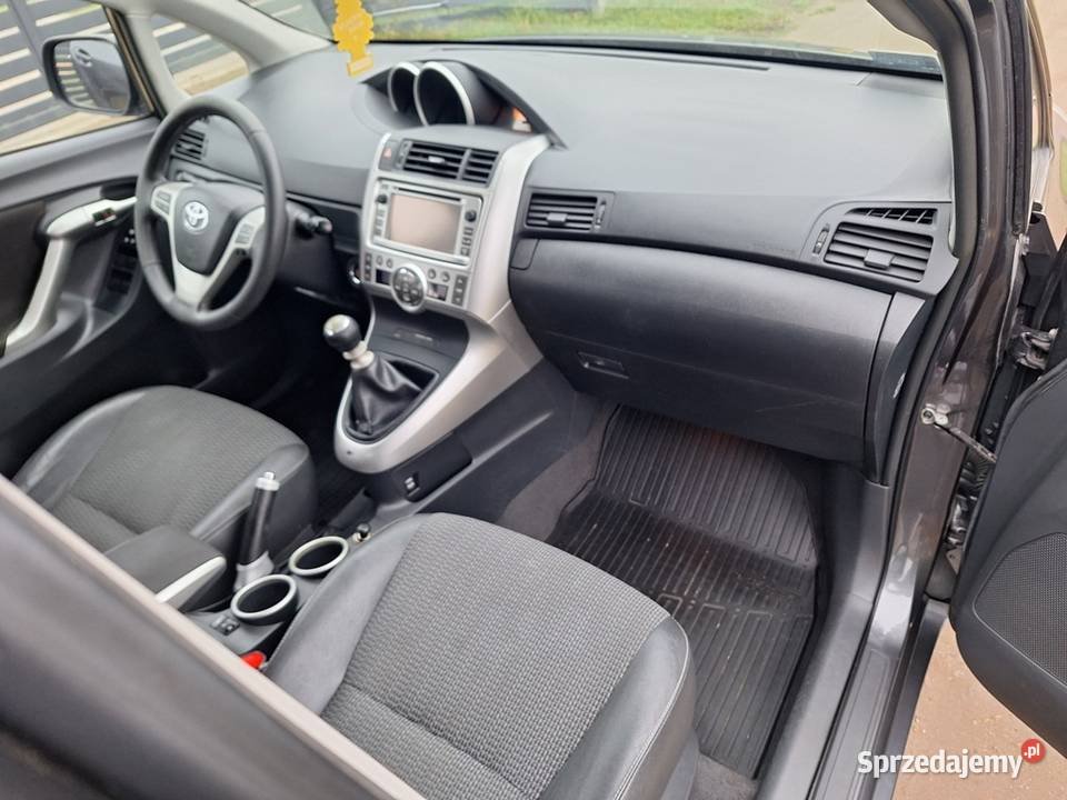 Toyota Corolla Verso 2012 20 D4D Salon Polska Grudziądz