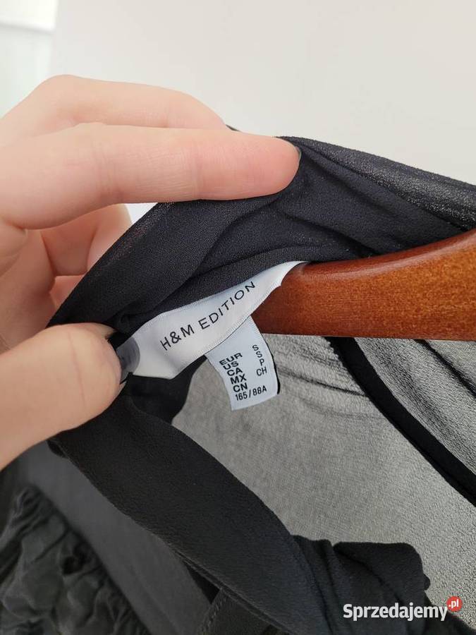 Czarna bluzka koszula z falbanami prześwitująca Bluzki i koszule małopolskie Liszki