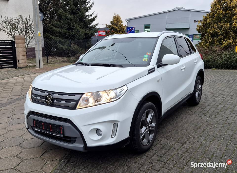 Suzuki Vitara 16 Benzyna 120 Allgrip 4x4 Automat biały wielkopolskie