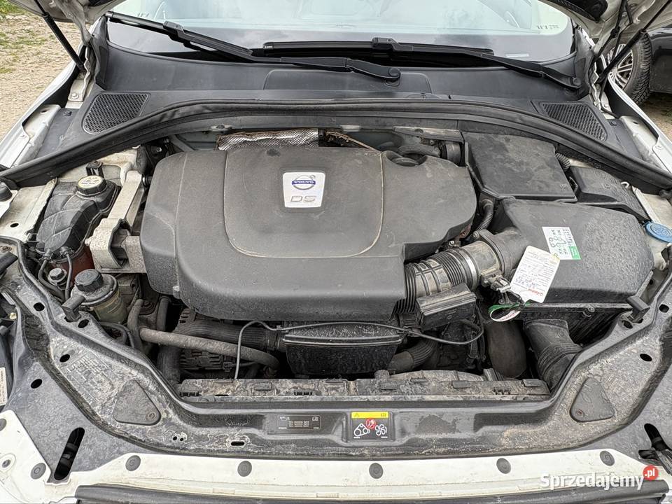 VOLVO XC60 biały Bystra