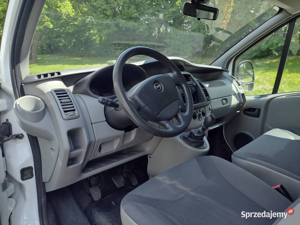 Opel Vivaro 2L 114 podkarpackie