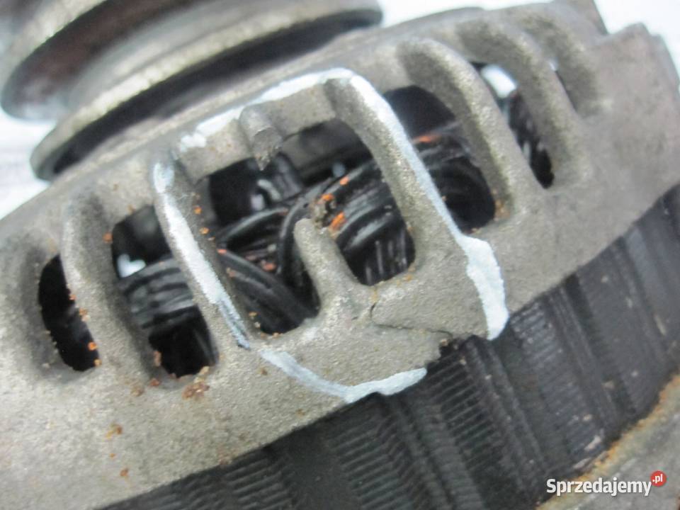 ISUZU TROOPER 30 D 4JX1 160 02r alternator