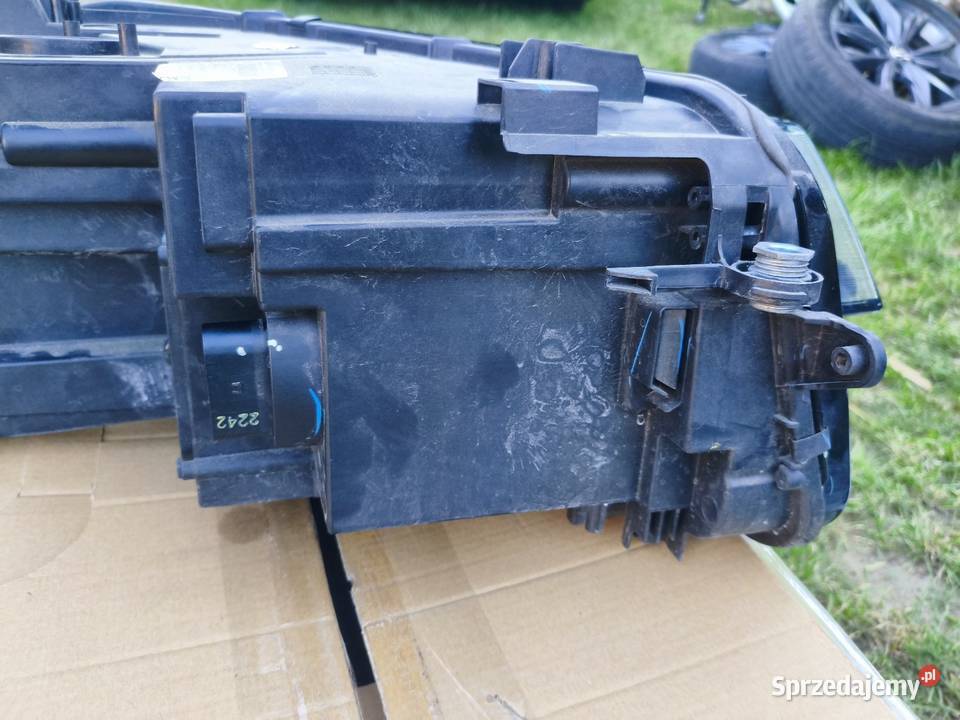 tiguan 2 lampa reflektor przód lewa Zgierz sprzedam