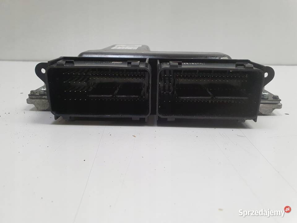 Volvo V40 CROSS COUNTRY 15 T3 STEROWNIK SILNIKA Chełm