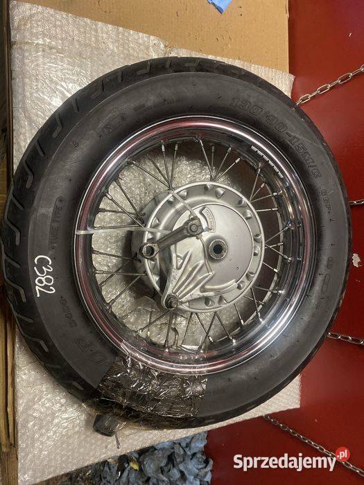 Kawasaki BN 125 A tylne koło felga zębatka ośka Poznań