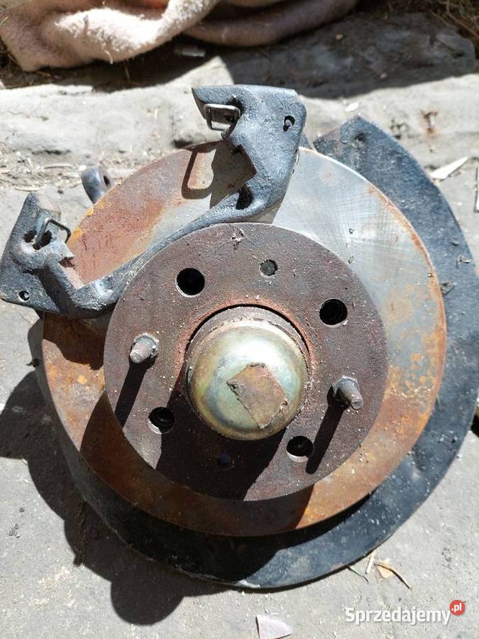 Zwrotnicapiasta FIAT 125P72 Zawieszenie i układ kierowniczy Kielce sprzedam