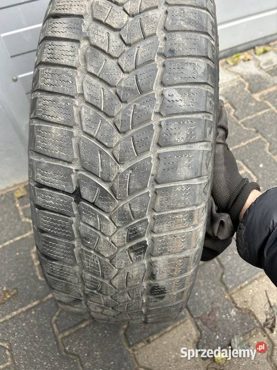 Dwie opony zimowe 2056016 Ogrodniczki