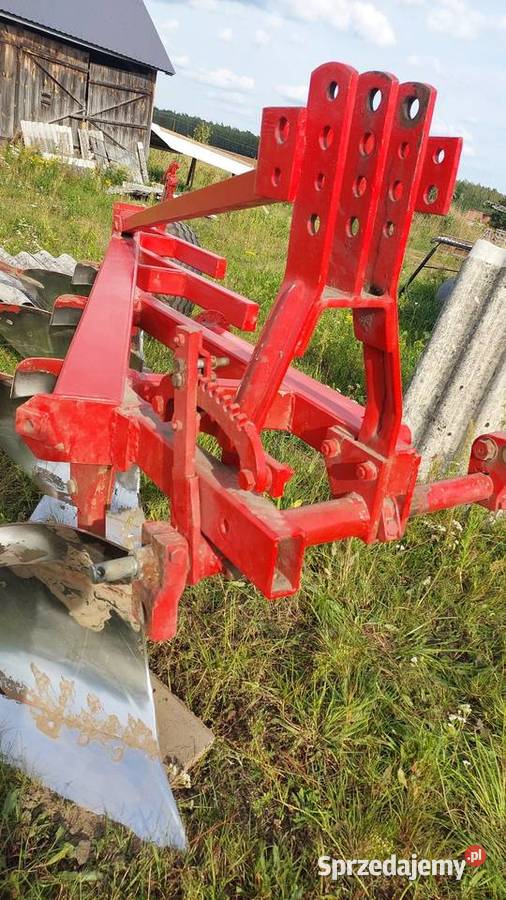 Pługi 4 skibowe przyczepa nieuszkodzony Biłgoraj