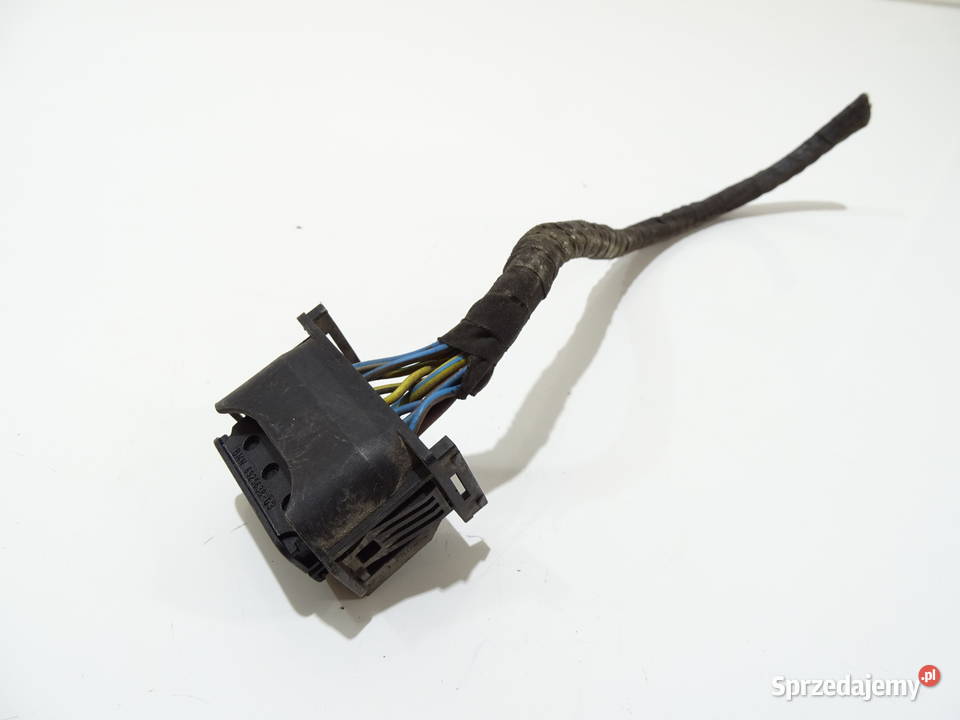 KOSTKA WTYCZKA LAMPY PRZÓD BMW E60 E61 LCI OE lubelskie Strzyżewice