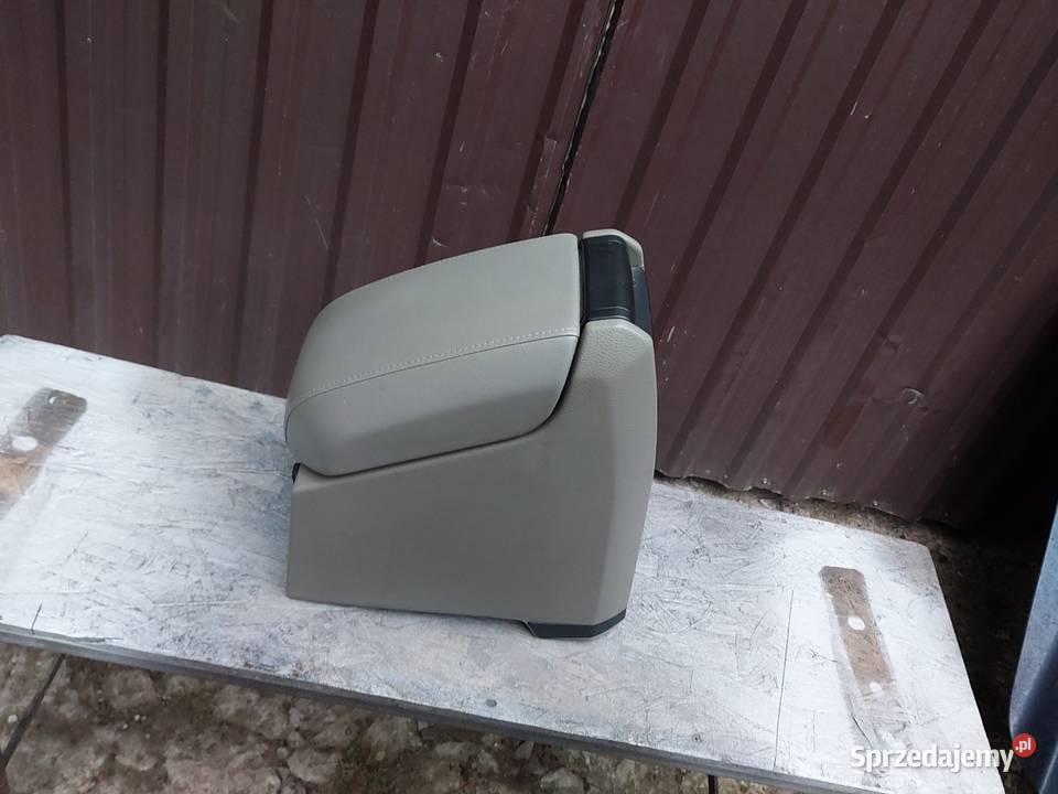 Roleta Podłokietnik jasny XC90 0214 Wąwolnica