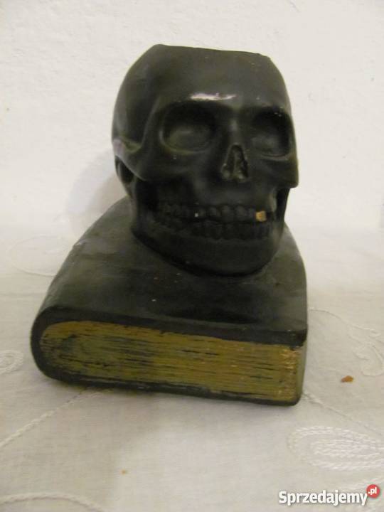 świecznik iluminati czacha i księga tajemnic NWO Zamość