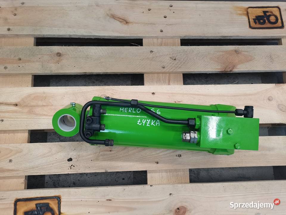 Merlo P 256 Tłok poziomowania łyżki Rolnictwo wielkopolskie Wilkowo