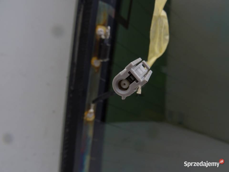 SZYBA TYLNA LEXUS RC SportowyCoupe TYLNA KLAPY