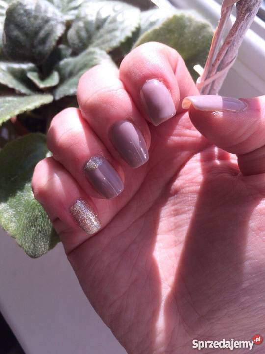 manicure hybrydowy Wrocław