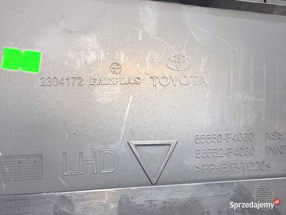 SCHOWEK PASAŻERA TOYOTA CHR Crossover 55550F4030