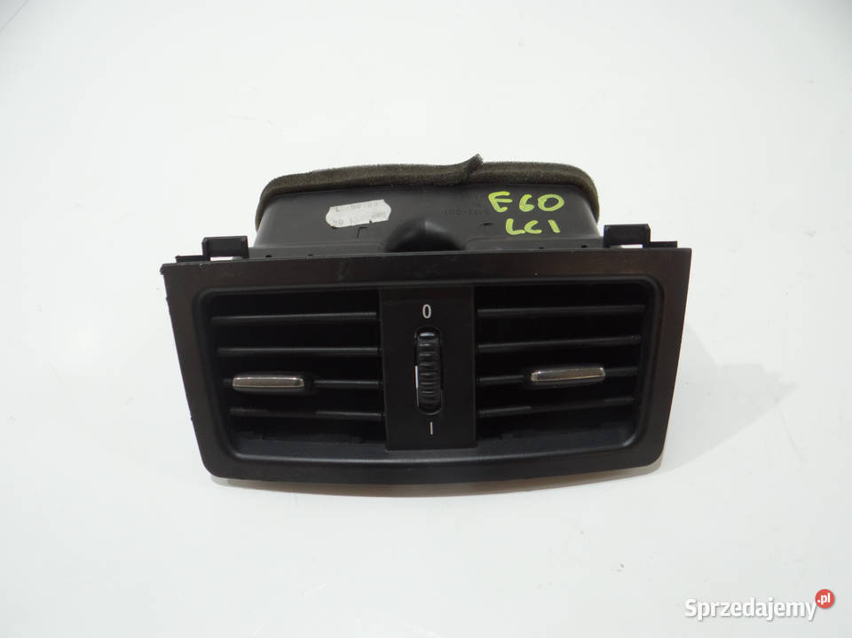 KRATKA NAWIEWU KLIMATYZACJI TYLNA BMW E60 E61 osobowe Strzyżewice