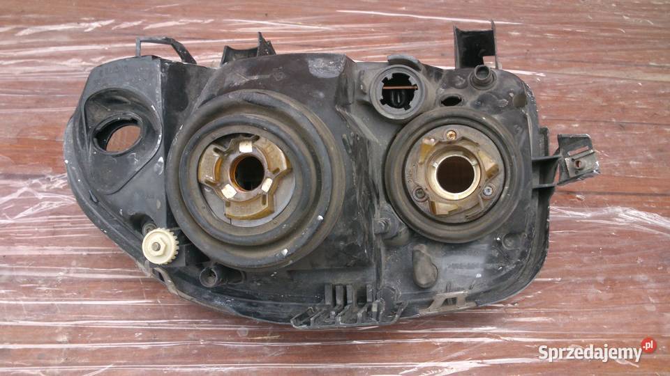 Lampa PP Renault CLIO 2 14861200re droite 2 Lisia Góra