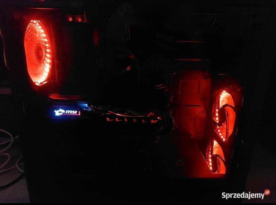 Komputer gamingowy PC do gier Intel i7 RX 580 Taktowanie procesora 36 Binarowa sprzedam