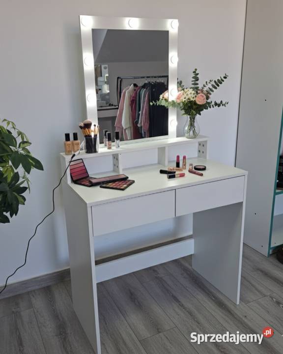 Wyprzedaż toaletek kosmetycznych Pozostałe