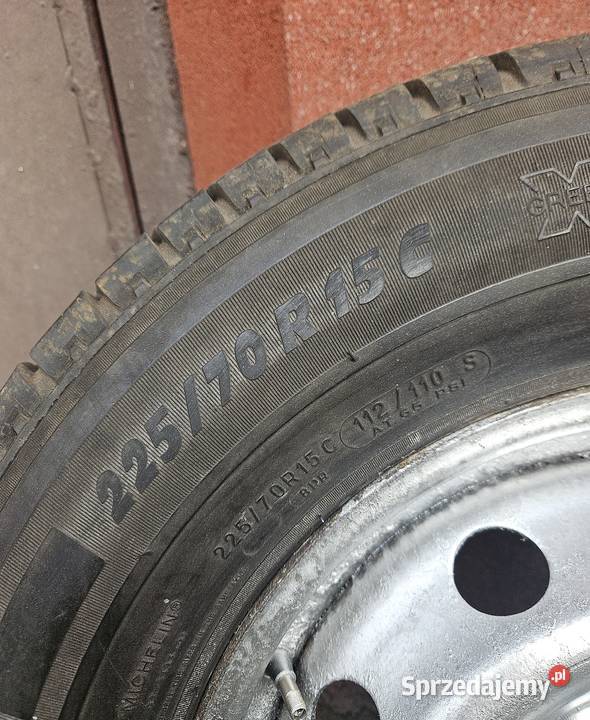Michelin Agilis z felgą Samochodowe