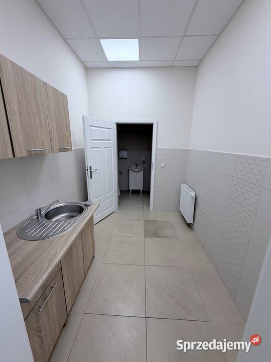 Lokal usługowy 818 m Galeria Drewutnia Złoczew