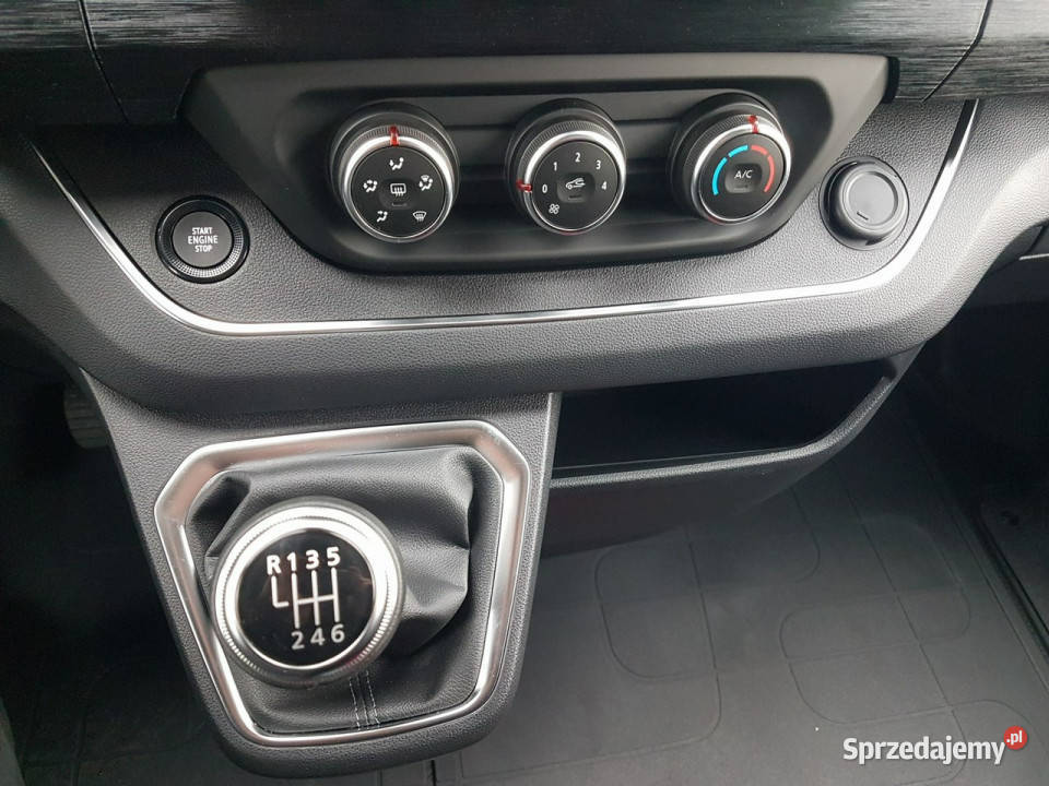 Renault Trafic 8 OSÓB 2xDRZWI BOCZNE PRZESUWNE Poręba