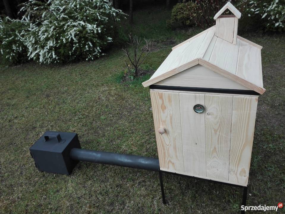 Wędzarnia Sosnowa z Drzwiczkami Grillowanie Suchedniów