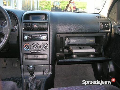 SAMOCHÓD OPEL ASTRA HATCHBACK Hatchback Legnica