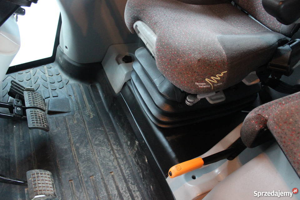 Massey Ferguson 6490 Sokoły