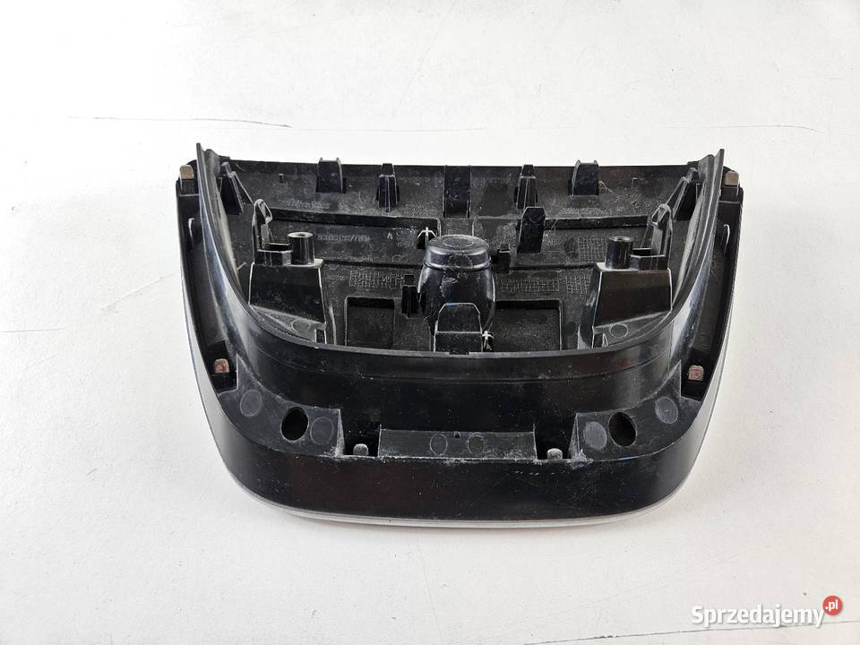 PEUGEOT PARTNER II LIFT 12 ZNACZEK EMBLEMAT