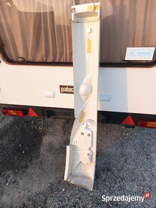 Lewy tył narożnik pod lampę przyczepa Hobby 2009 świętokrzyskie Odrowążek