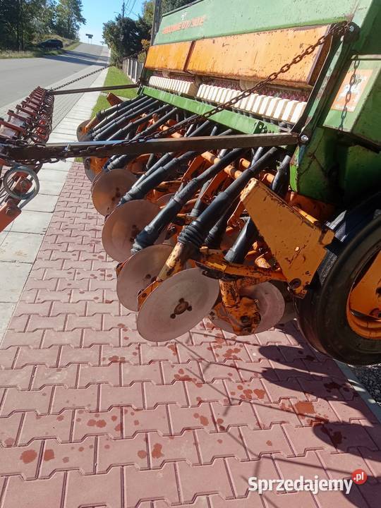 Siewnik talerzowy Amazone Unia D7 D8