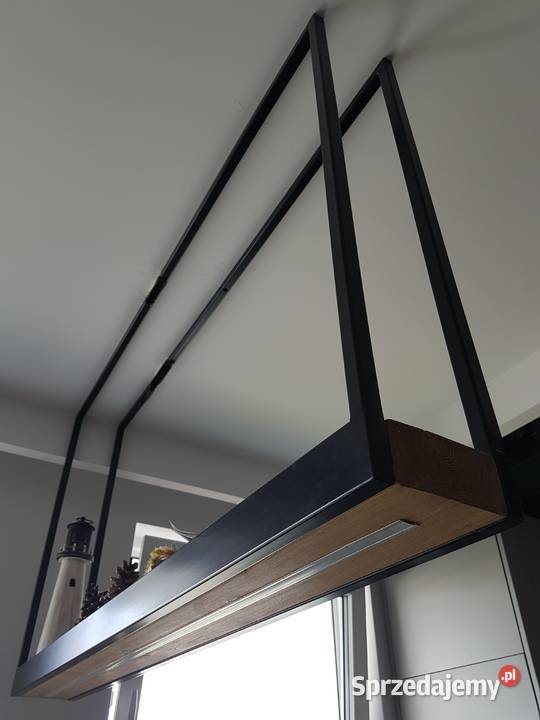 Lampa z belki drewnianej Oświetlenie