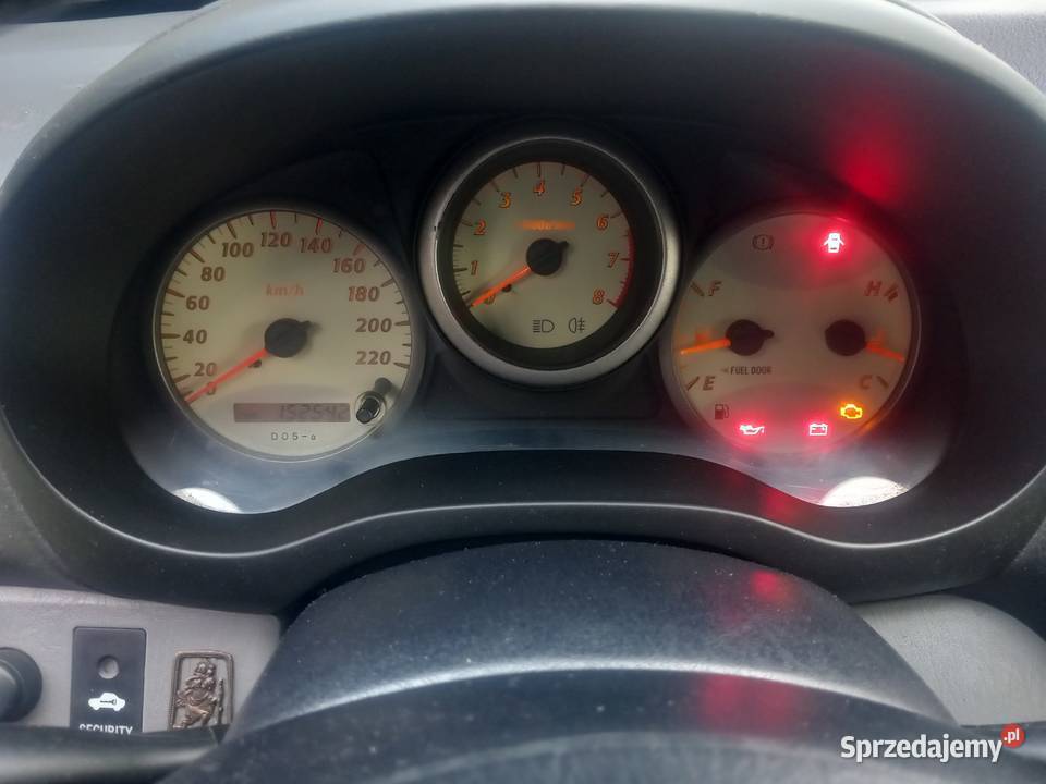 Toyota Rav4 III 20 0VVTi z gazem 4x4 stan 2000cm3