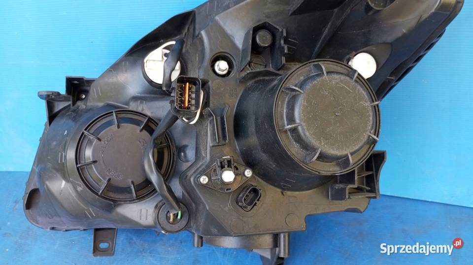 LAMPA PRAWY PRZÓD EU XENON RENAULT KOLEOS I 2008 Nowy Tomyśl