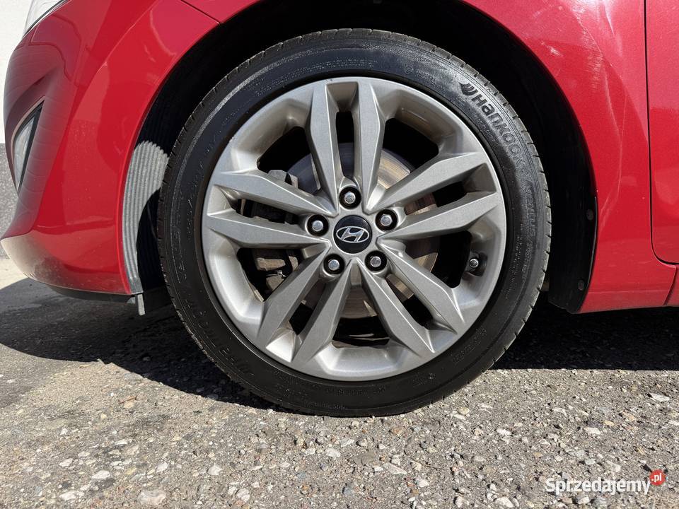 Hyundai i30 16 BENZYNA Klimatronik Nawigacja bluetooth Konin