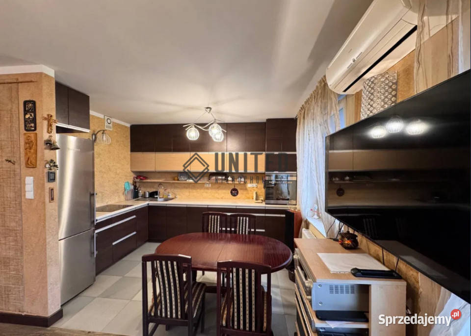 Wiedeńskiej Nowe2009BalkonKomórka piwnica Wrocław sprzedam