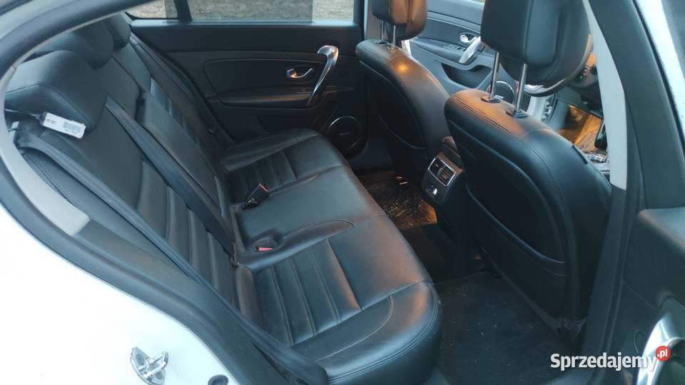 Części Renault Latitude TEQXA 30 dCi V9X zderzak Samochody na części Sędziszów