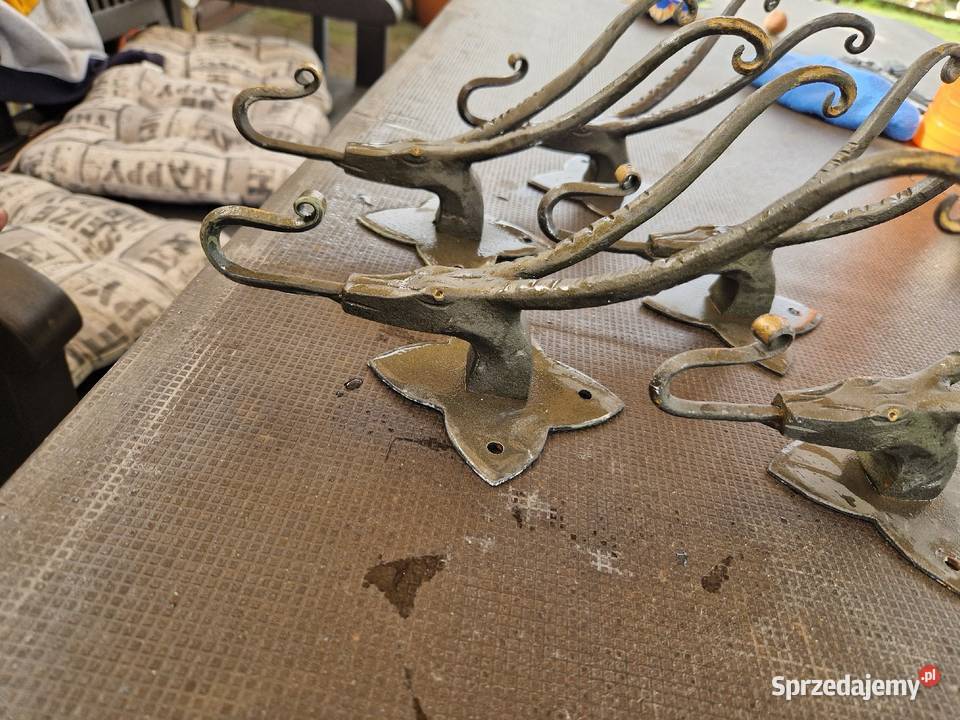 Zabytkowe chaki garderobowe Kuźnia Raciborska sprzedam