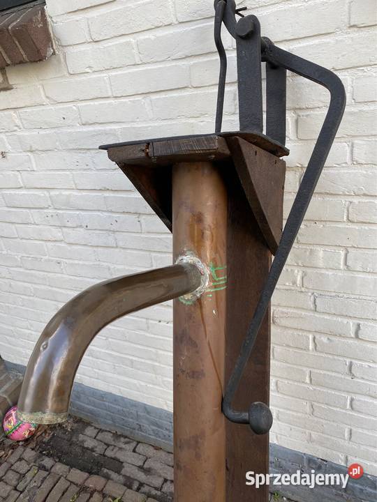 Stara wielka miedziana pompa wodna dolnośląskie Bystrzyca Kłodzka