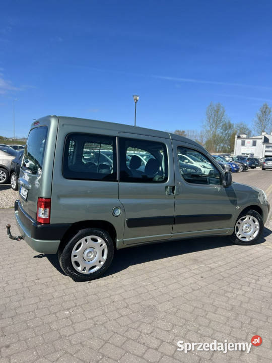 Peugeot Partner zielony Peugeot Słupsk