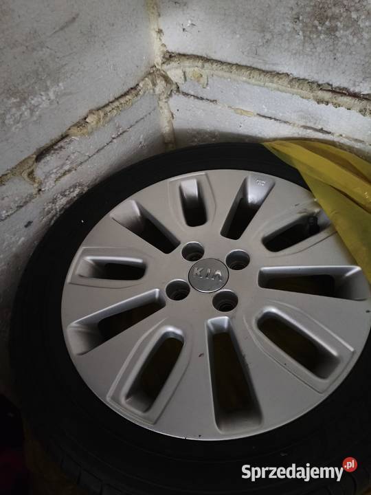 Kia Rio 3 nieuszkodzony Różaniec