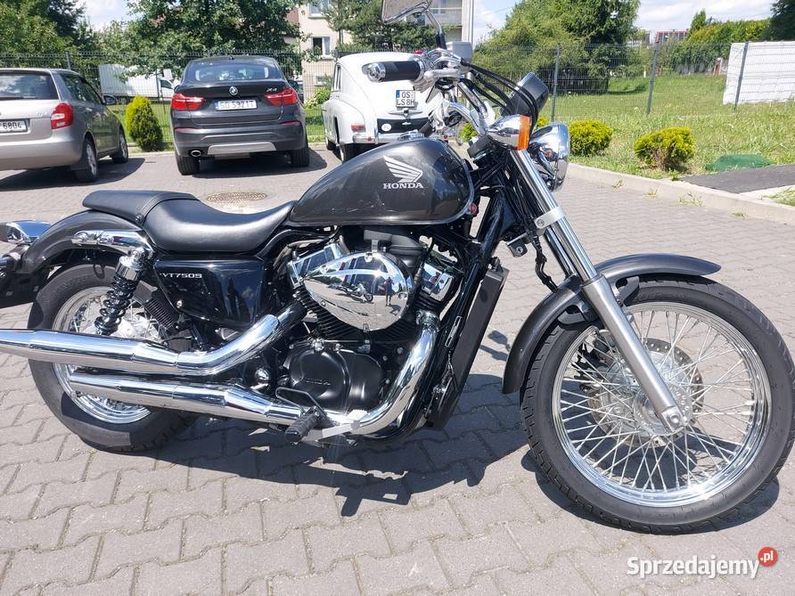 uwaga 3 lata gwarancji 2010 honda 750 S wtrysk Rok produkcji 2010 Chrzanów sprzedam