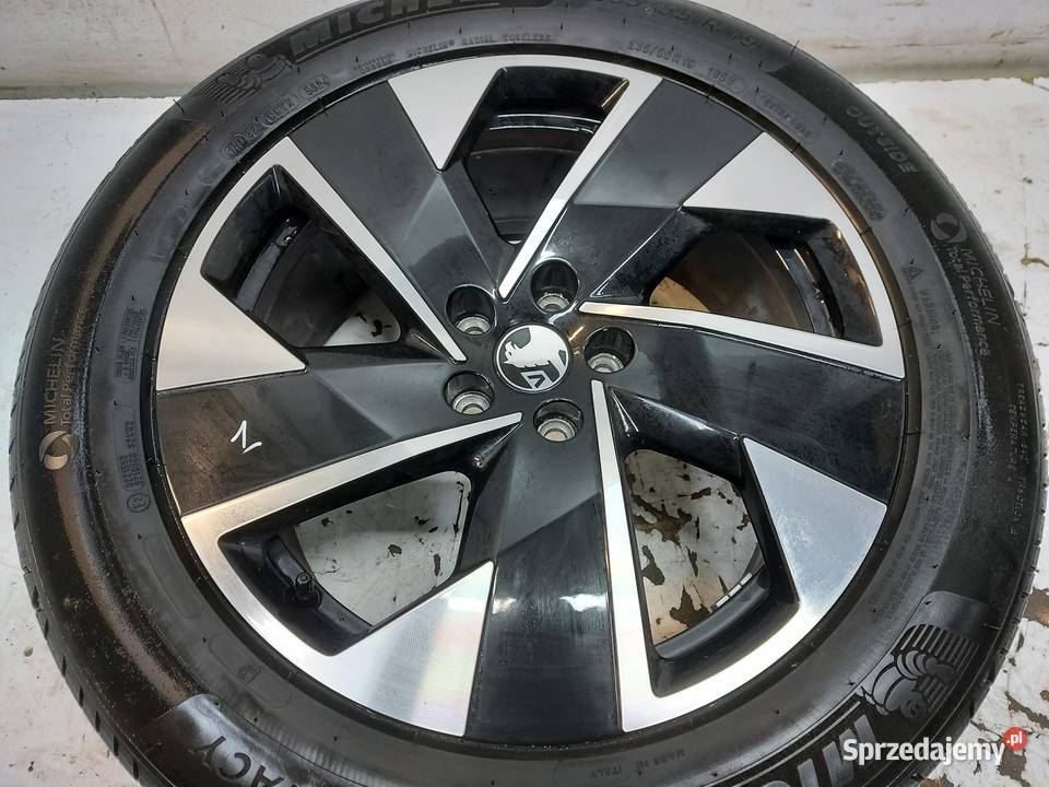 OPEL Grandland II 2024 Koło alufelga 8Jx19 23555 Samochodowe