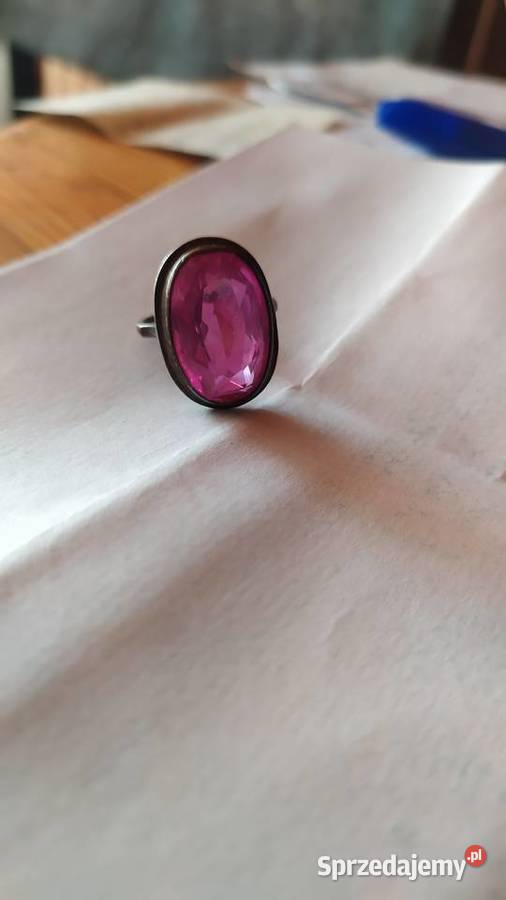 Pierścionek Srebrny z dużym kamieniem